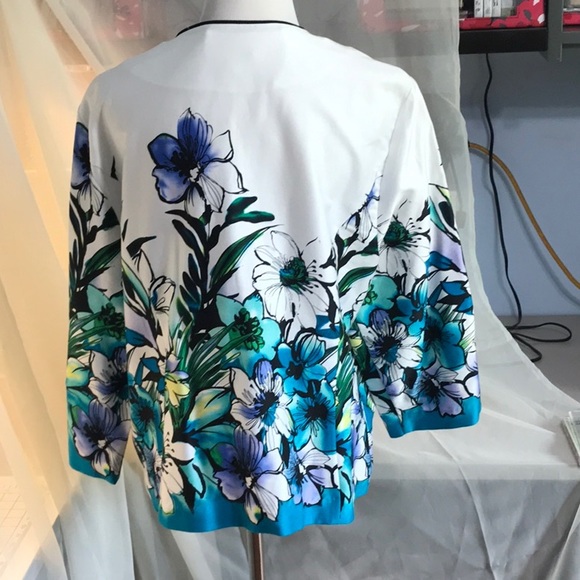 Christopher & Banks blazer/jacket - Picture 4 of 6